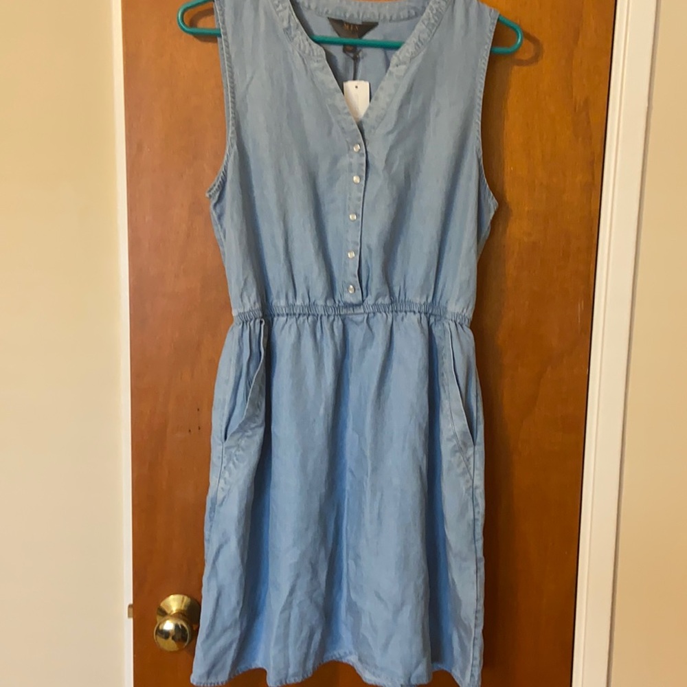 Lightweight chambray dress S